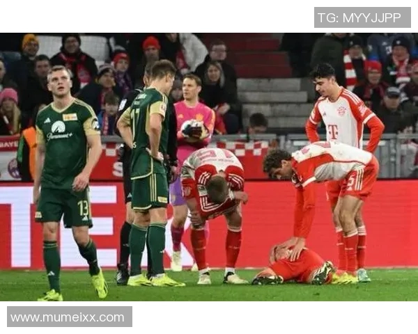 德甲球队主力伤情堪忧,备战艰难局势严峻 德甲球队主力伤情堪忧,备战艰难局势严峻